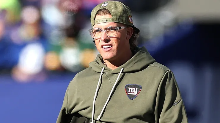 Jaxson Dart #6 of the New York Giants.