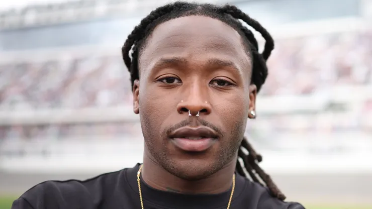 New Orleans Saints running back Alvin Kamara poses for a photo.