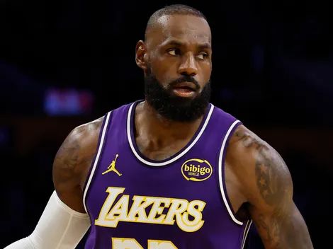 Lakers’ LeBron James hints at his favorite to win Super Bowl LX between the Seahawks and Patriots