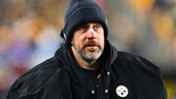 Aaron Rodgers #8 of the Pittsburgh Steelers.