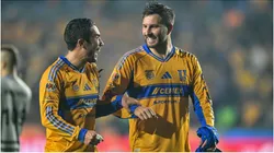 Juan Vigón and Andre-Pierre Gignac of Tigres