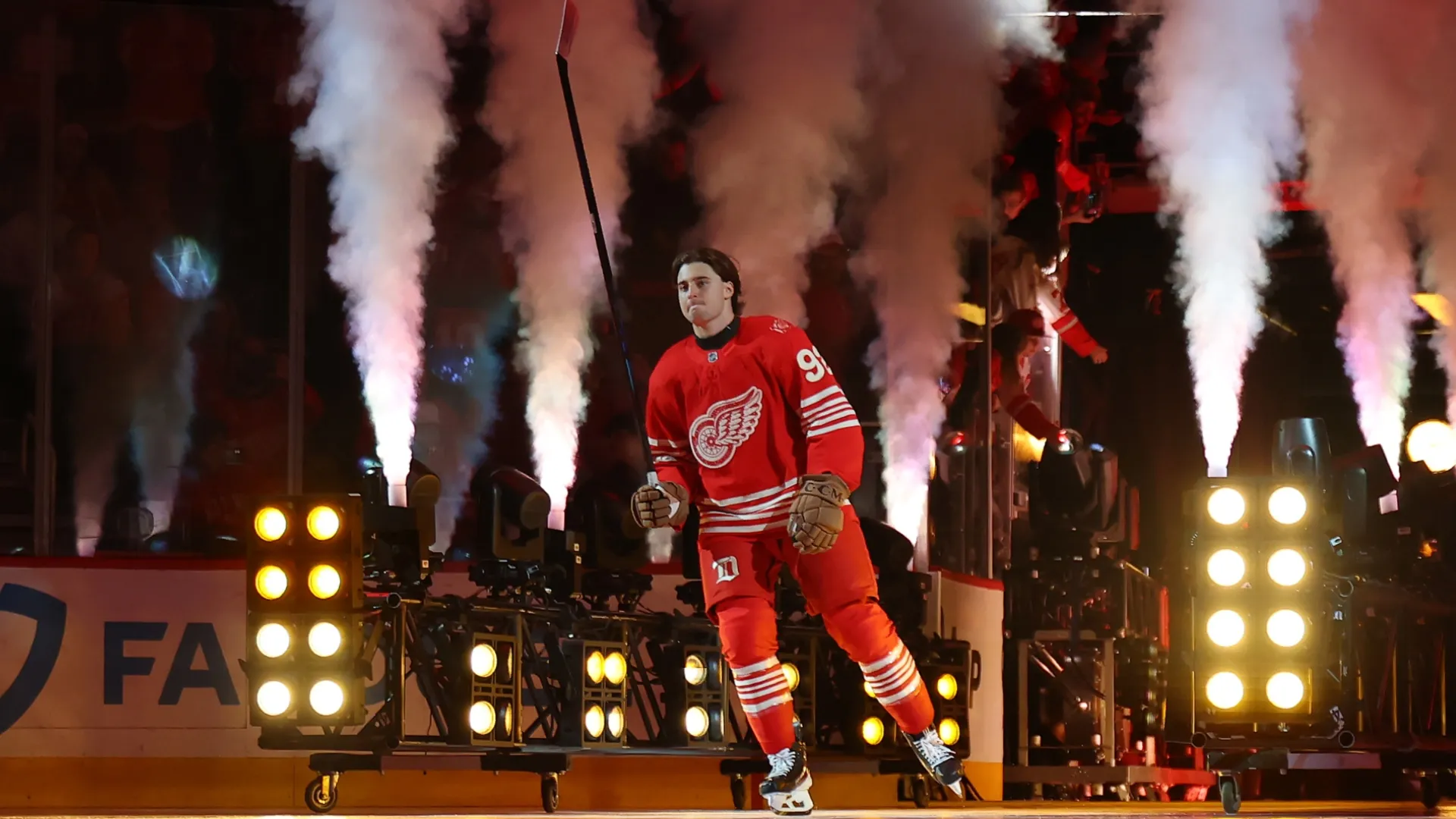 Marco Kasper being introduced to fans
