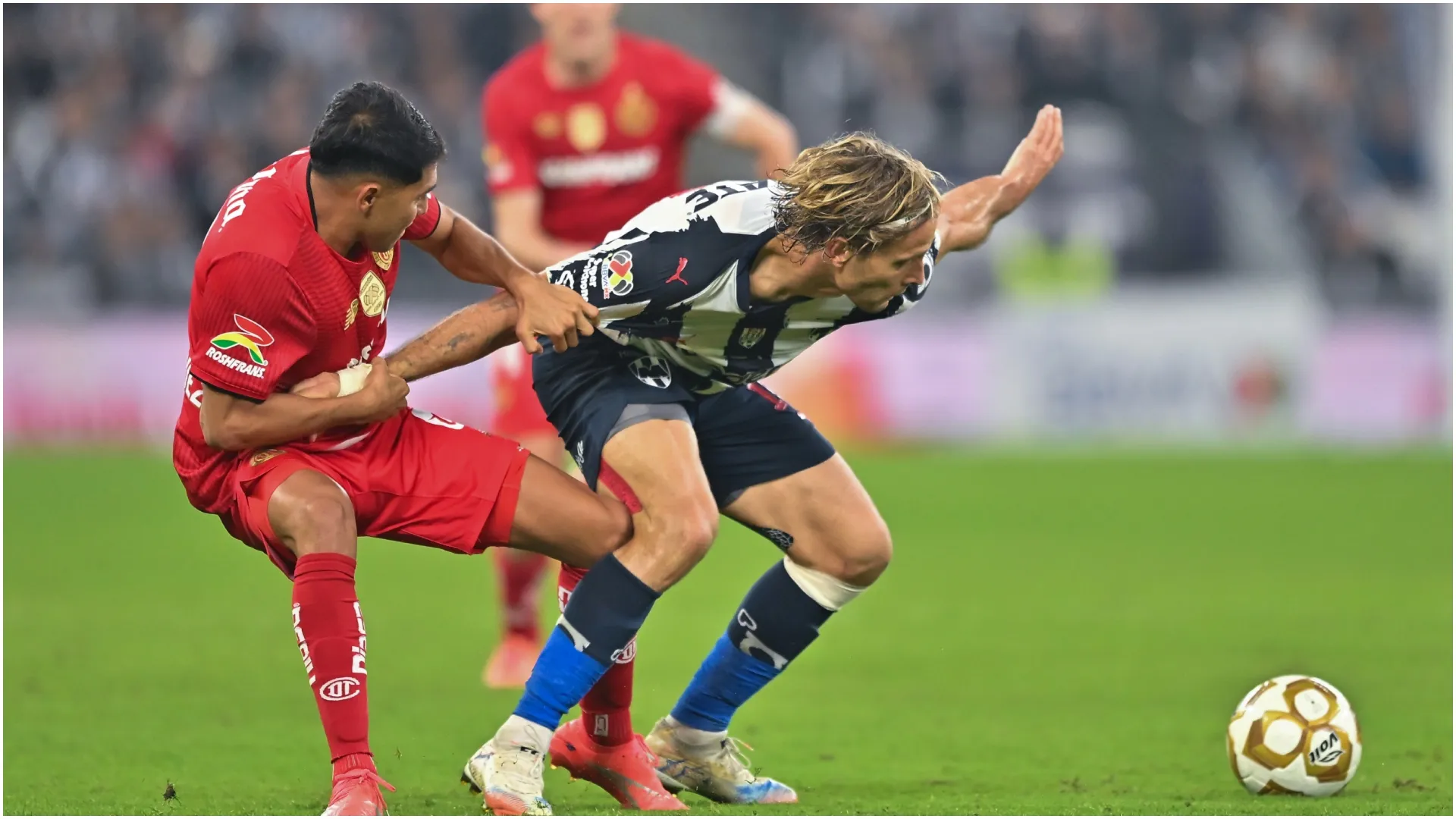Sergio Canales of Monterrey fights for the ball with Everardo López of Toluca – Azael Rodriguez/Getty Images
