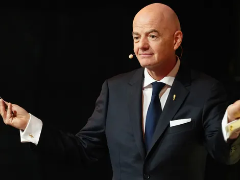 Why did FIFA president Gianni Infantino apologize to Argentina coach Lionel Scaloni?