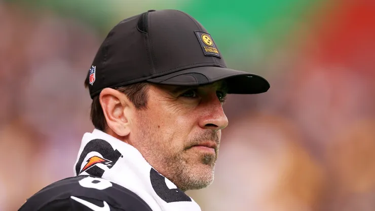 Aaron Rodgers quarterback of the Pittsburgh Steelers