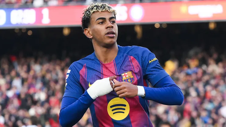 Lamine Yamal of FC Barcelona celebrates their team's first goal during the LaLiga.