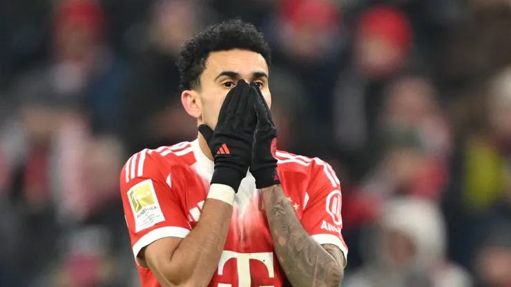 Luis Diaz of FC Bayern München reacts.