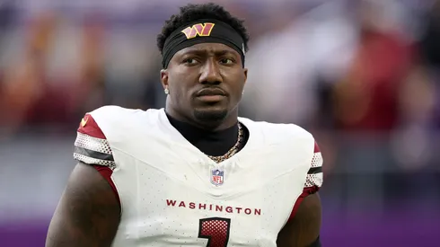 Deebo Samuel Sr. #1 of the Washington Commanders warms up.