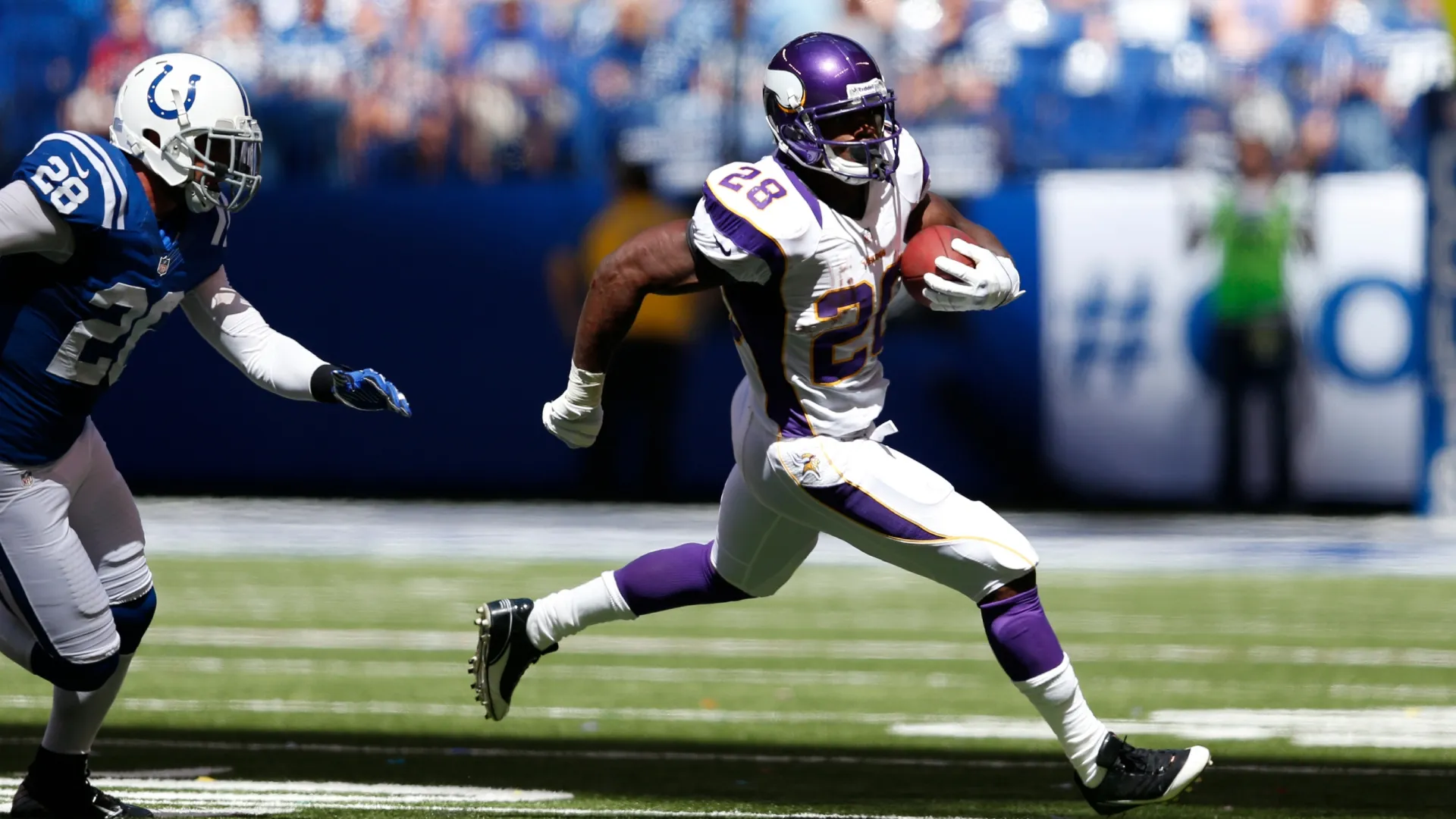 Adrian Peterson (Source: Joe Robbins/Getty Images)
