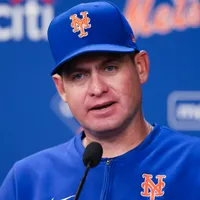 Carlos Mendoza provides an update on how the NY Mets are handling Luis Robert Jr’s injury