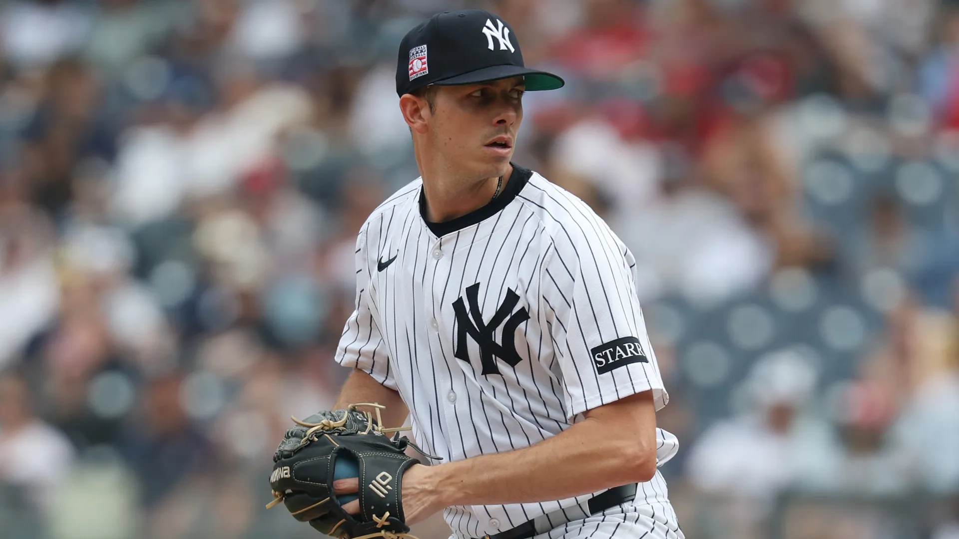 Allan Winans pitching