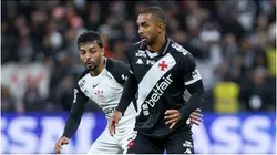 Paulo Henrique of Vasco da Gama drives the ball in front of Matheus Bidu of Corinthians