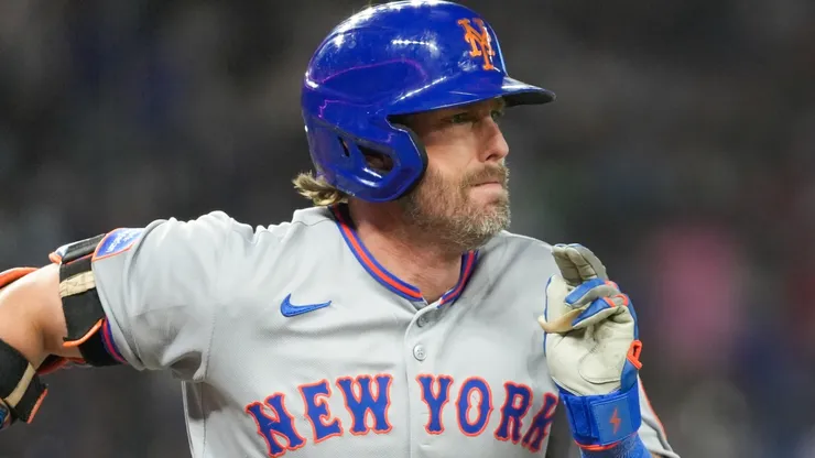 Jeff McNeil #1 with the New York Mets runs out a groundball.