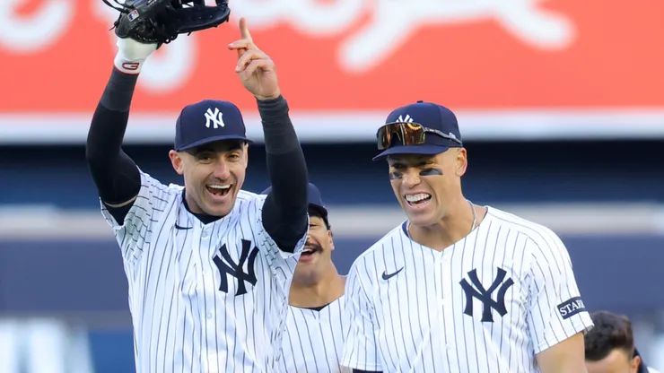 Cody Bellinger and Aaron Judge during an NY Yankees game