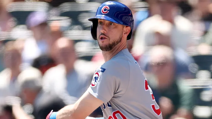 Kyle Tucker #30 with the Cubs bats against the Giants.