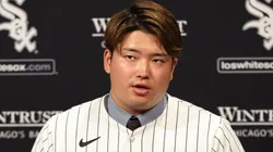 Munetaka Murakami #5 of the White Sox addresses the media after signing his first MLB contract.