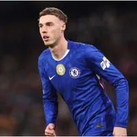 Why is Cole Palmer not starting today for Chelsea vs Napoli in 2025-26 UEFA Champions League Matchday 8?