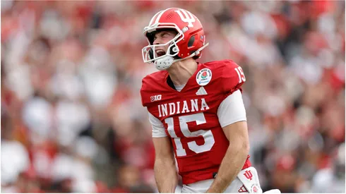 Fernando Mendoza of the Indiana Hoosiers