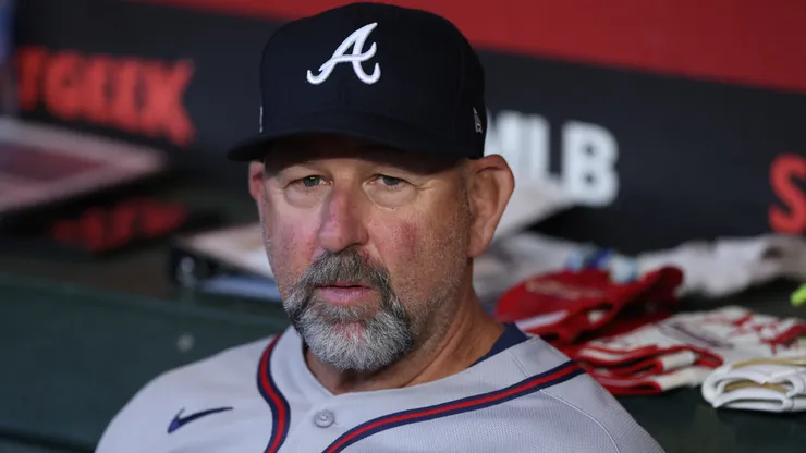 Walt Weiss #4 of the Atlanta Braves.