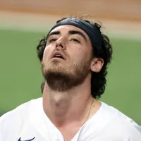 NY Yankees chase new target after Bregman’s Cubs move with Bellinger still unsigned