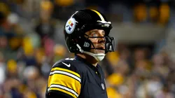 Aaron Rodgers at Acrisure Stadium in Pittsburgh, Pennsylvania.