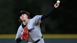 Starting pitcher Ryan Weathers #35 of the Miami Marlins throws.
