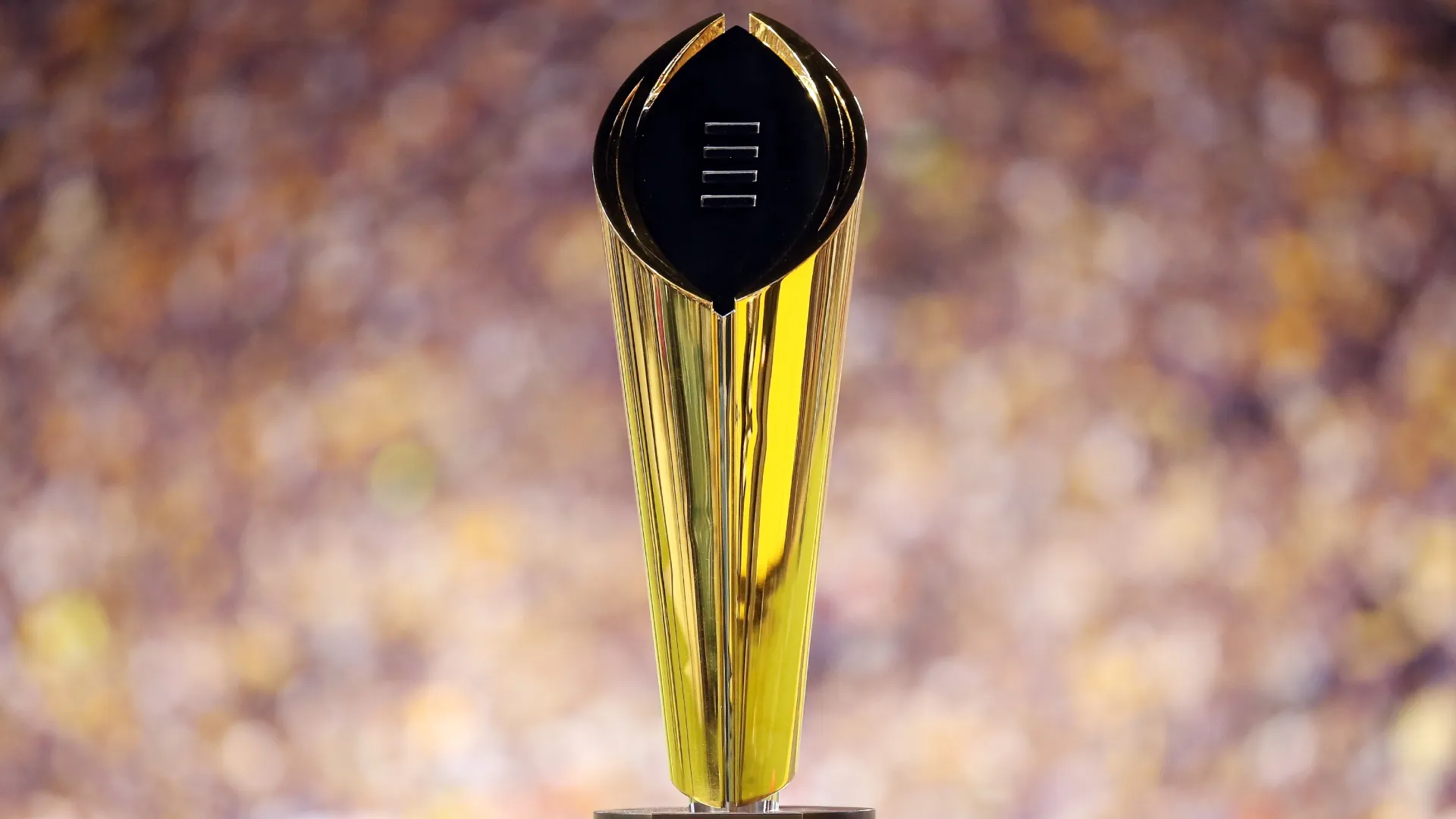 College Football Playoff National Championship Trophy in 2015 (Source: Chris Graythen/Getty Images)