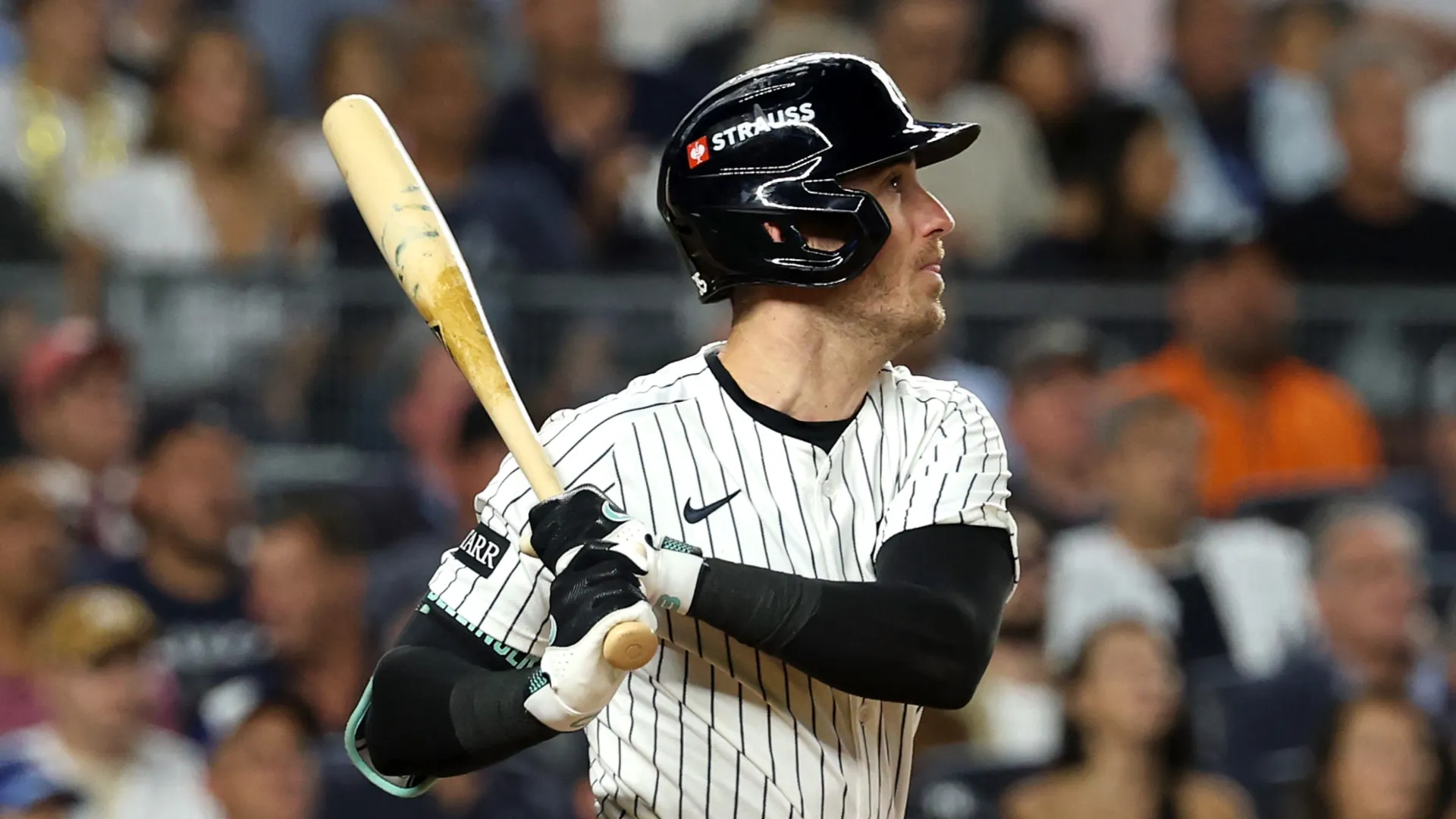 Cody Bellinger #35 of the Yankees hits a single against the Blue Jays. Al Bello/Getty Images
