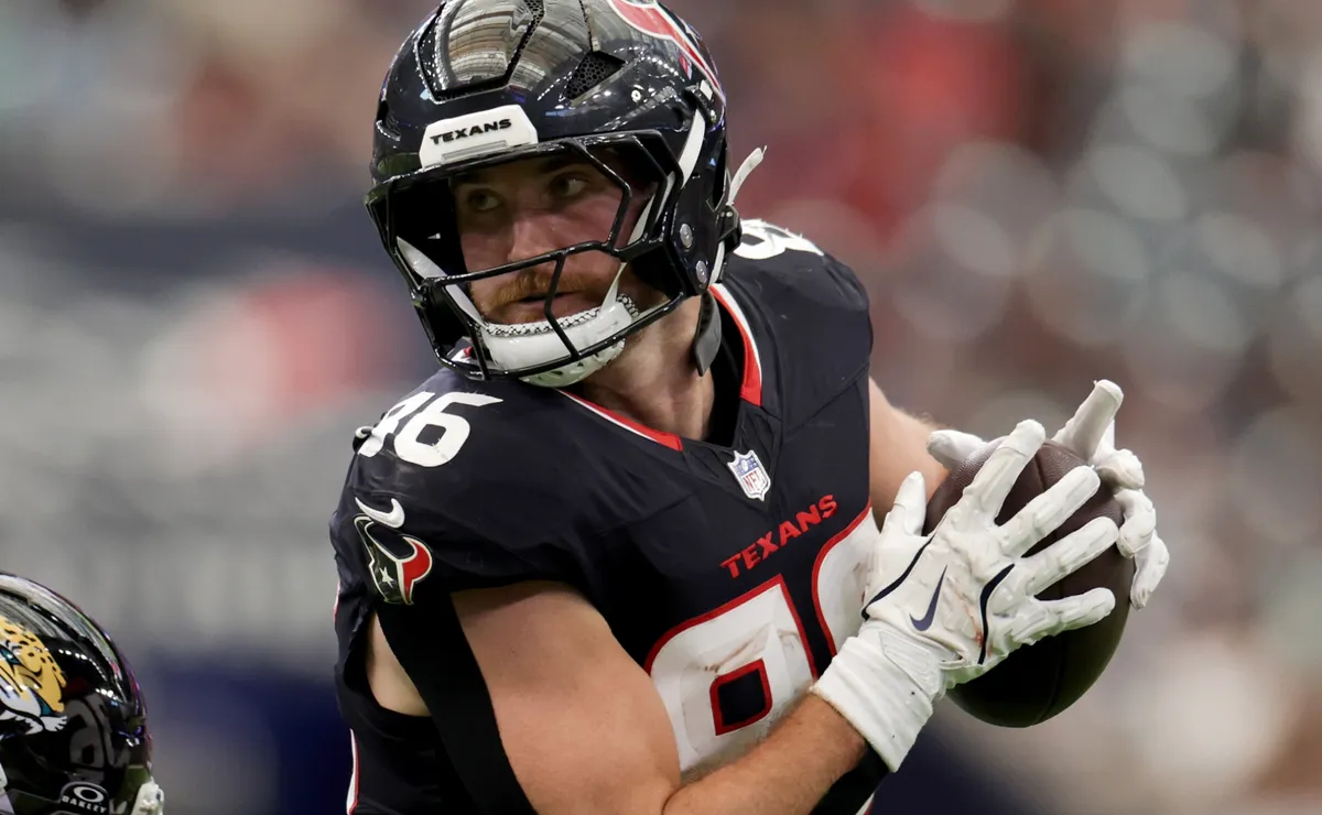 What happened to Dalton Schultz and what is the Texans’ TE depth chart?