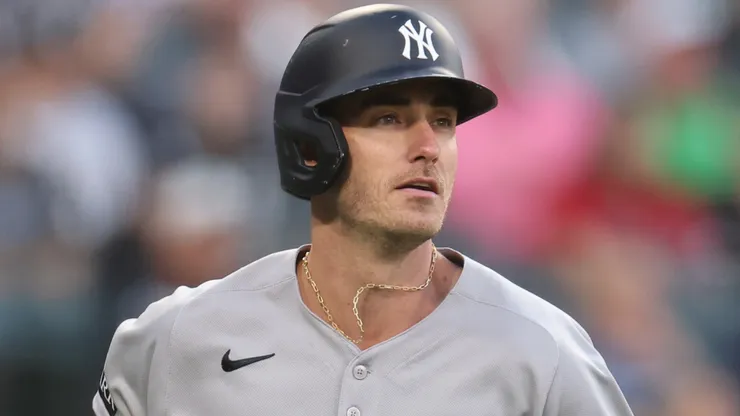 Cody Bellinger, at the center of the offseason chase.
