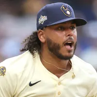 NY Mets president David Stearns breaks silence after acquiring Brewers ace Freddy Peralta