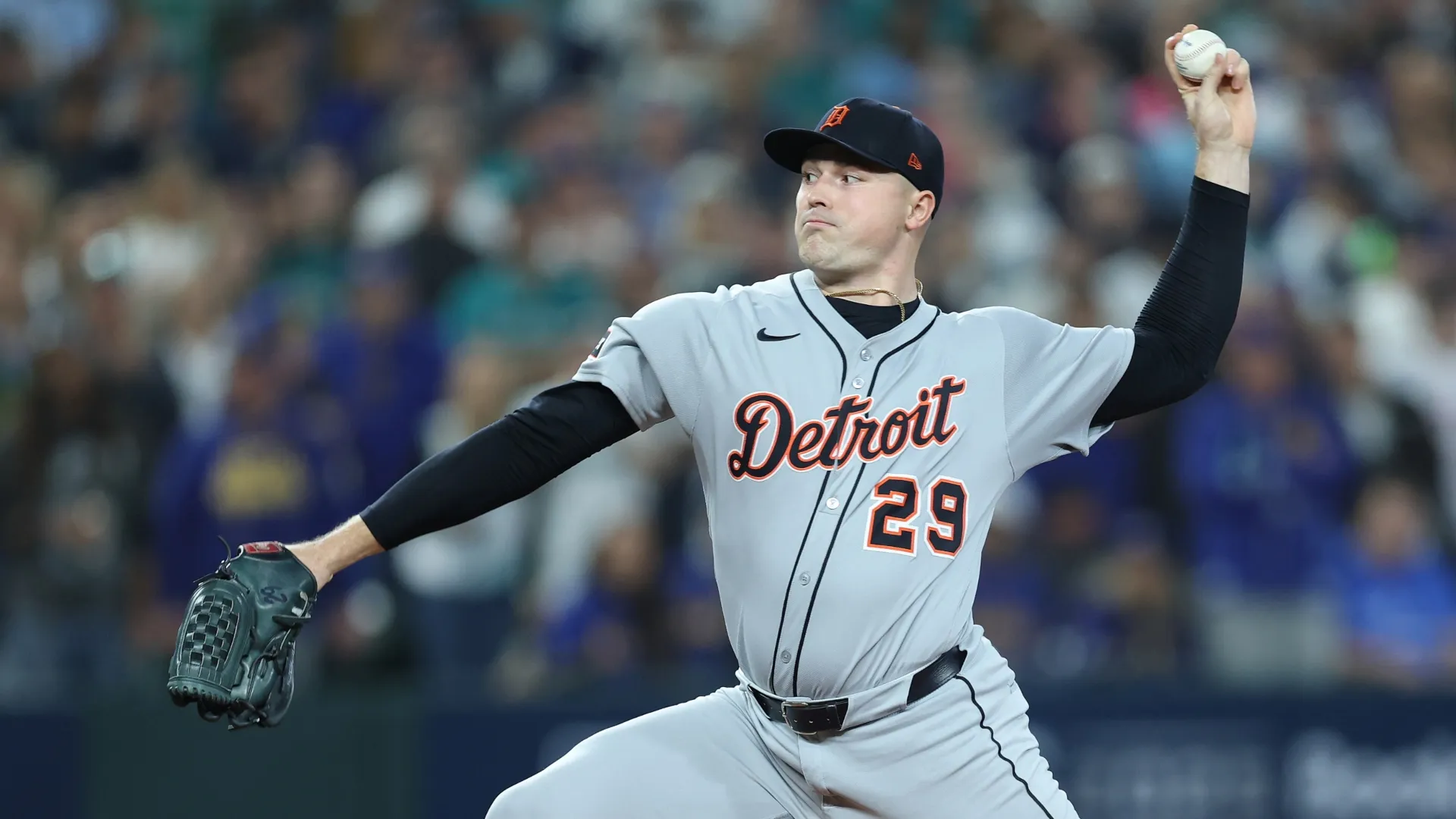 Tarik Skubal #29 of the Tigers delivers the pitch against the Mariners. Steph Chambers/Getty Images