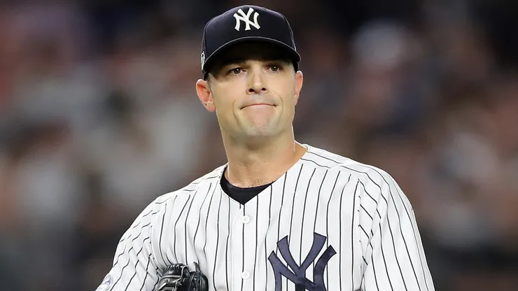 David Robertson #30 of the Yankees reacts in the seventh inning against the Red Sox.