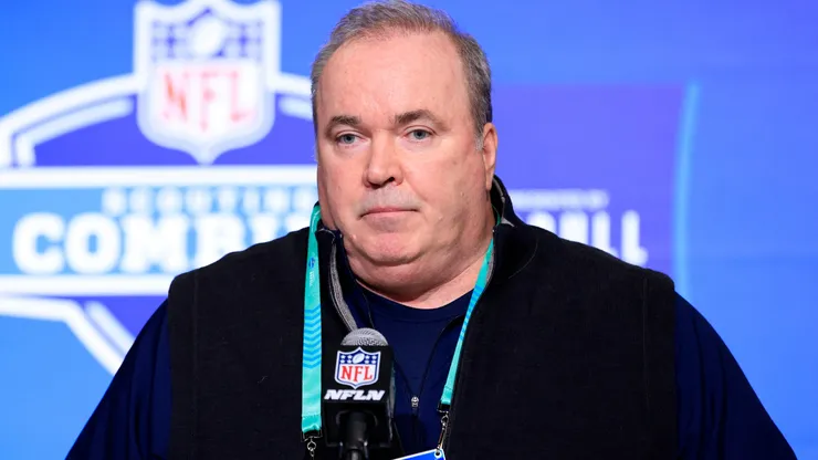 Head coach Mike McCarthy.