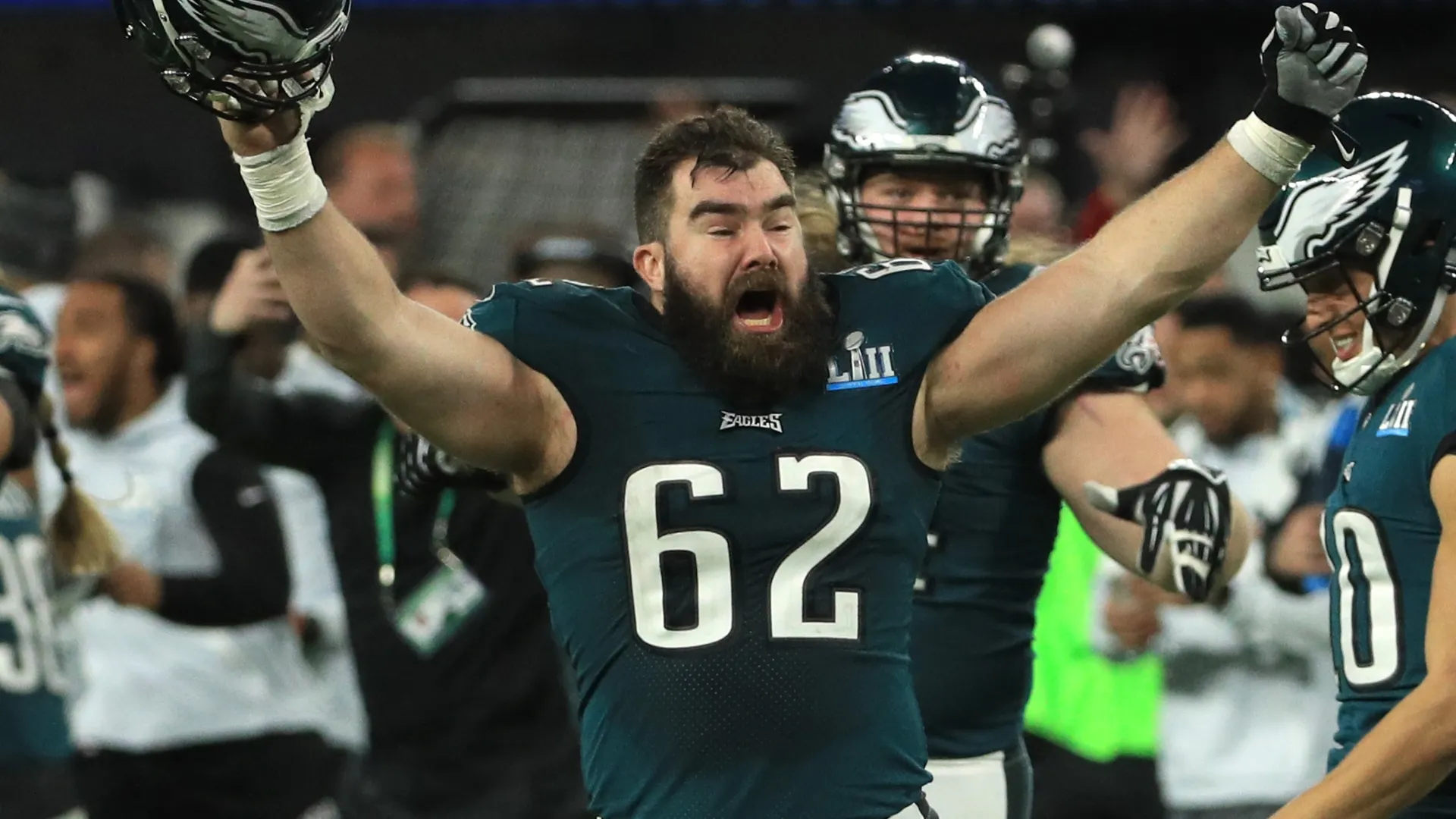 Jason Kelce celebrates after defeating the Patriots in Super Bowl LII (Source: Mike Ehrmann/Getty Images)