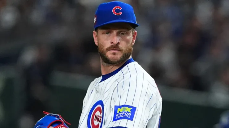 Ryan Brasier #54 of the Cubs throws in the top of the ninth inning during the MLB Tokyo Series.