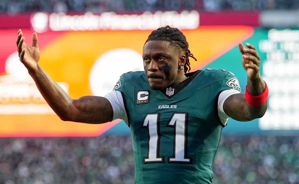AJ Brown gives eye-opening statement about his future with the Eagles ...