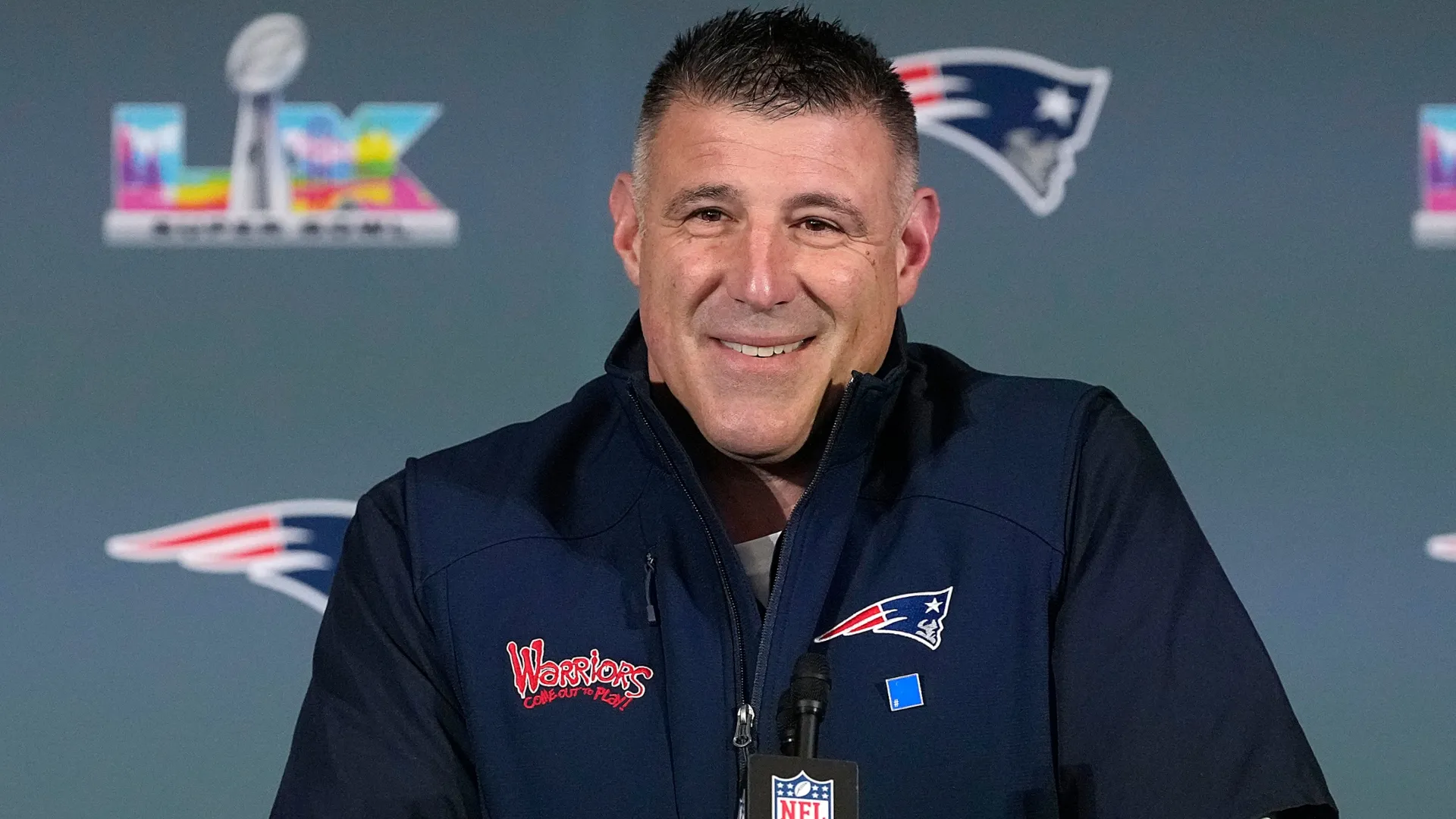 Mike Vrabel New England Patriots HC