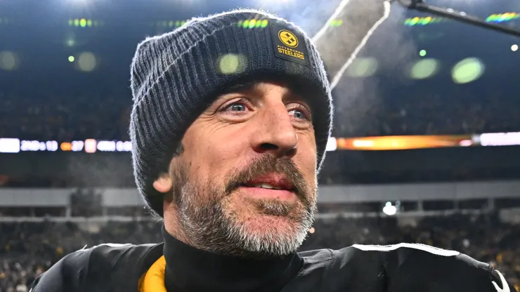 Aaron Rodgers quarterback of the Pittsburgh Steelers