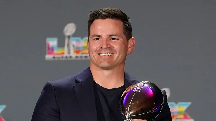 HC Mike Macdonald of the Seattle Seahawks