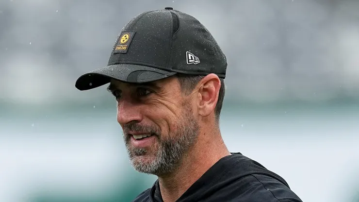 Aaron Rodgers quarterback of the Pittsburgh Steelers