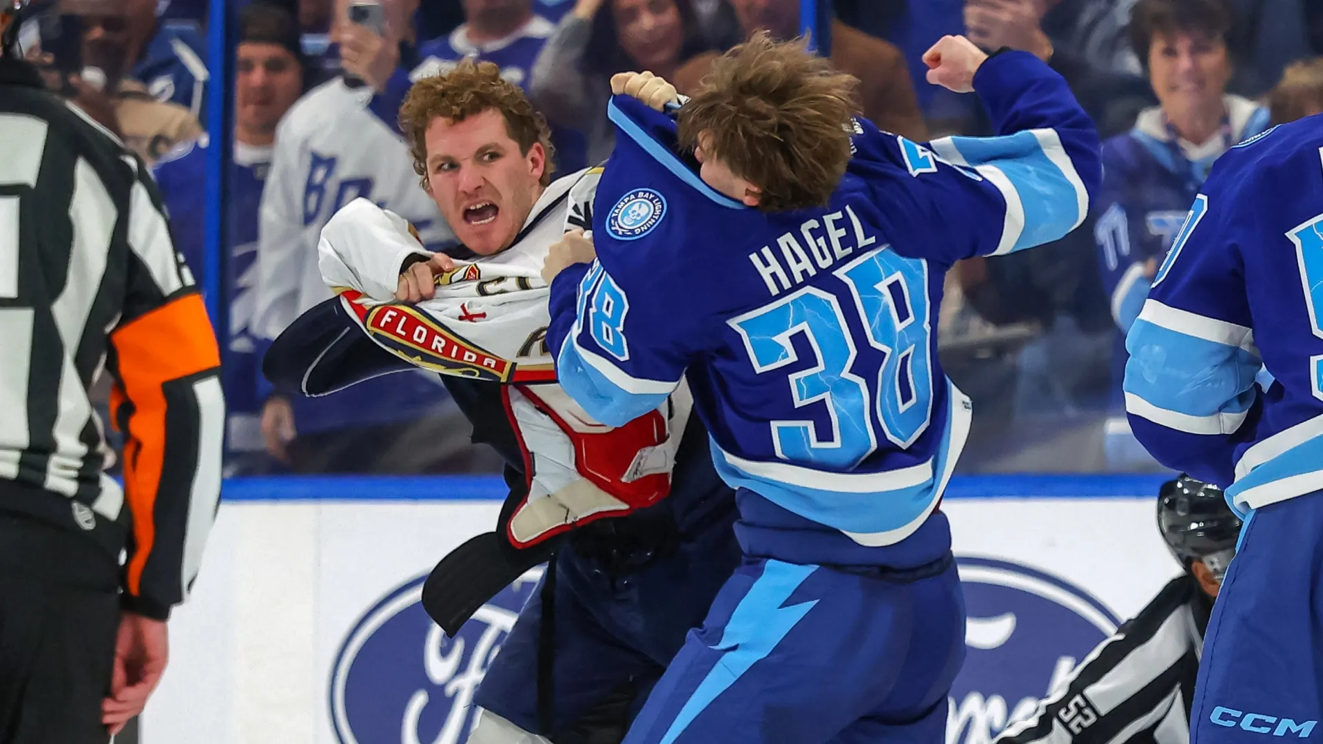 Matthew Tkachuk fights with Brandon Hagel in 2026 (Source: Mike Carlson/Getty Images)