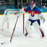 Why is the Olympic hockey ring smaller than in the NHL?