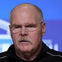 Chiefs and Andy Reid have big problem to find Travis Kelce’s replacement in 2026 with TE in free agency for Patrick Mahomes