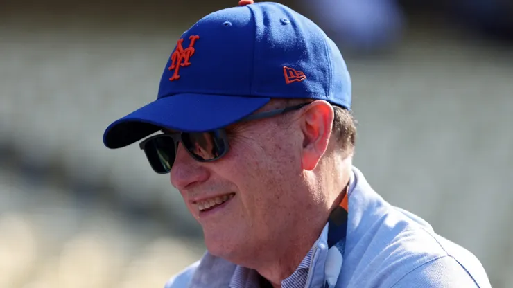 New York Mets owner Steve Cohen at Dodger Stadium