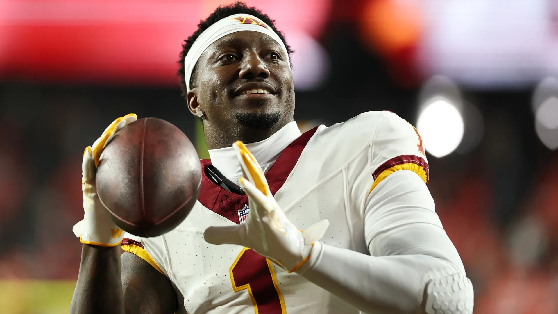 Deebo Samuel Sr. #1 of the Washington Commanders in 2025 (Source: Scott Taetsch/Getty Images)