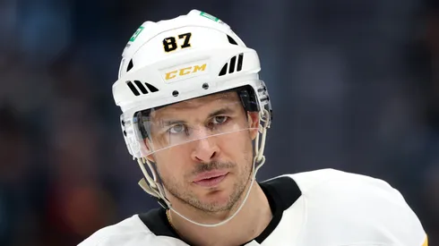 Sidney Crosby of Team Canada