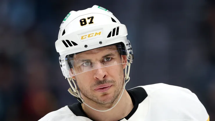 Sidney Crosby of Team Canada