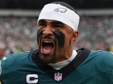 Eagles deliver great news to Jalen Hurts ahead of 2026 NFL season with return of key player