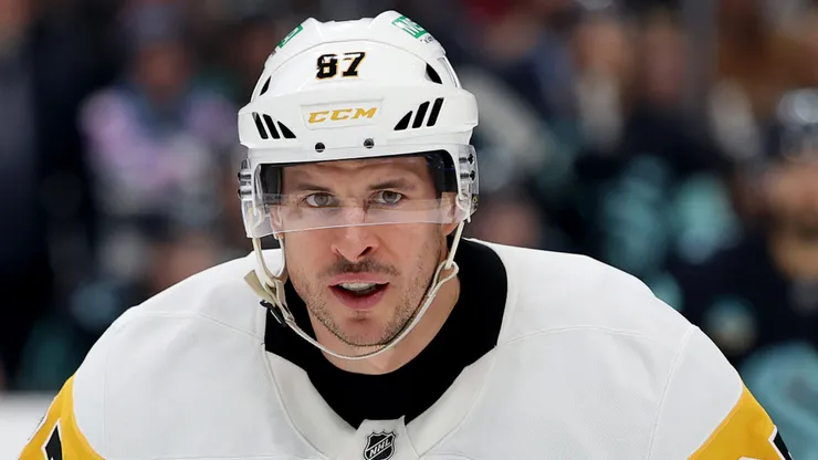 Sidney Crosby of the Pittsburgh Penguins